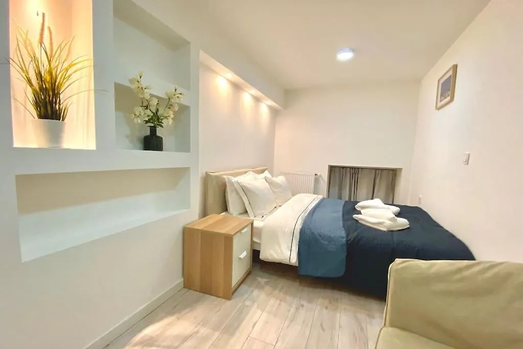 Apartment Cozy 3 Bedrooms Home At Center Budapest